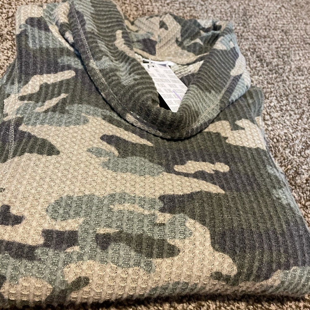 Lularoe Kristen Large